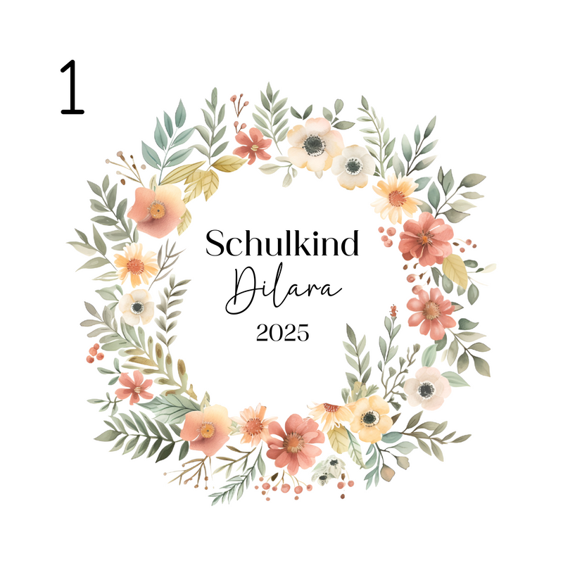 Großes Bügelbild Blumenkranz in Grün,Beige und Apricot, in der Mitte Aufschrift "Schulkind 2025" und der Name in schwarzer Schrift. Perfekt für Mädchen, ideal für T-Shirts, Schultüten und andere Textilien zum ersten Schultag.