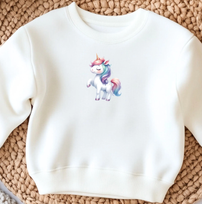 Einhorn Bügelbild Set für Mädchen – Unicorn Motive mit Regenbogen & Ballon