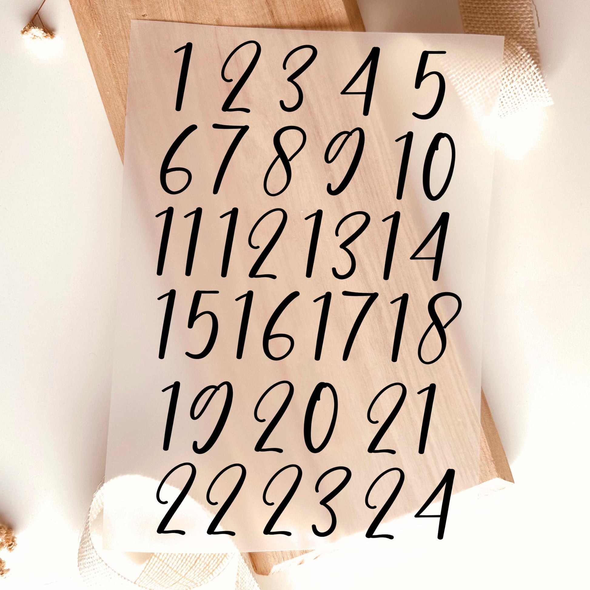 Bügelbild Adventskalender Zahlen 1 bis 24 Schwarz Kalligraphie Weihnachten