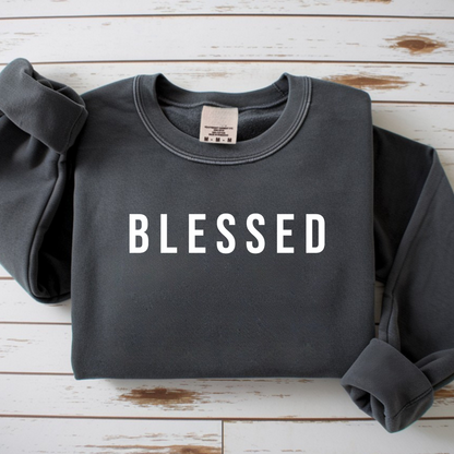 Bügelbild mit Schriftzug "Blessed" in weißer Blockschrift zum Aufbügeln