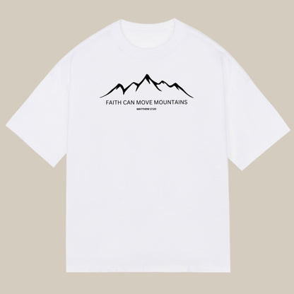 Bügelbild mit Bergmotiv und Schriftzug "Faith Can Move Mountains" zum Aufbügeln