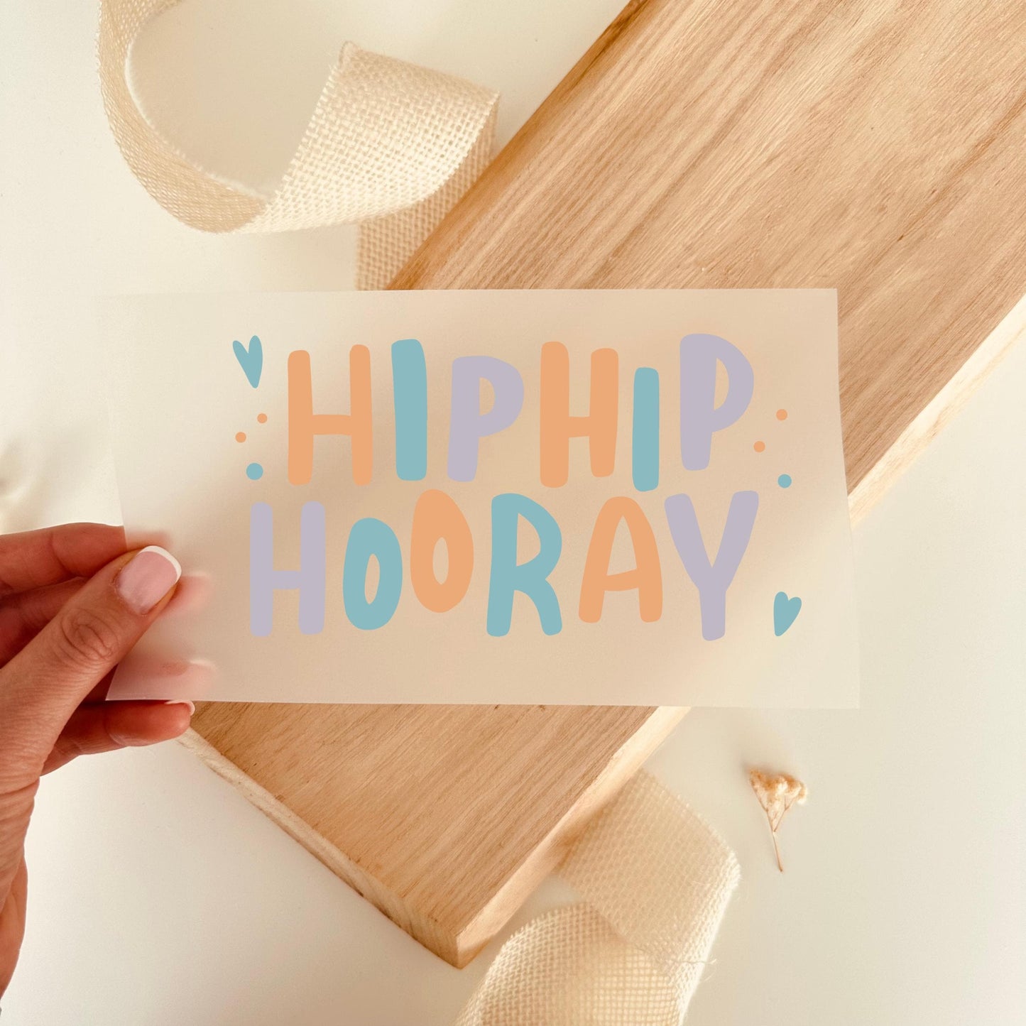 Bügelbild Hip Hip Hooray Schriftzug Pastell Bunt Geburtstag Kinder