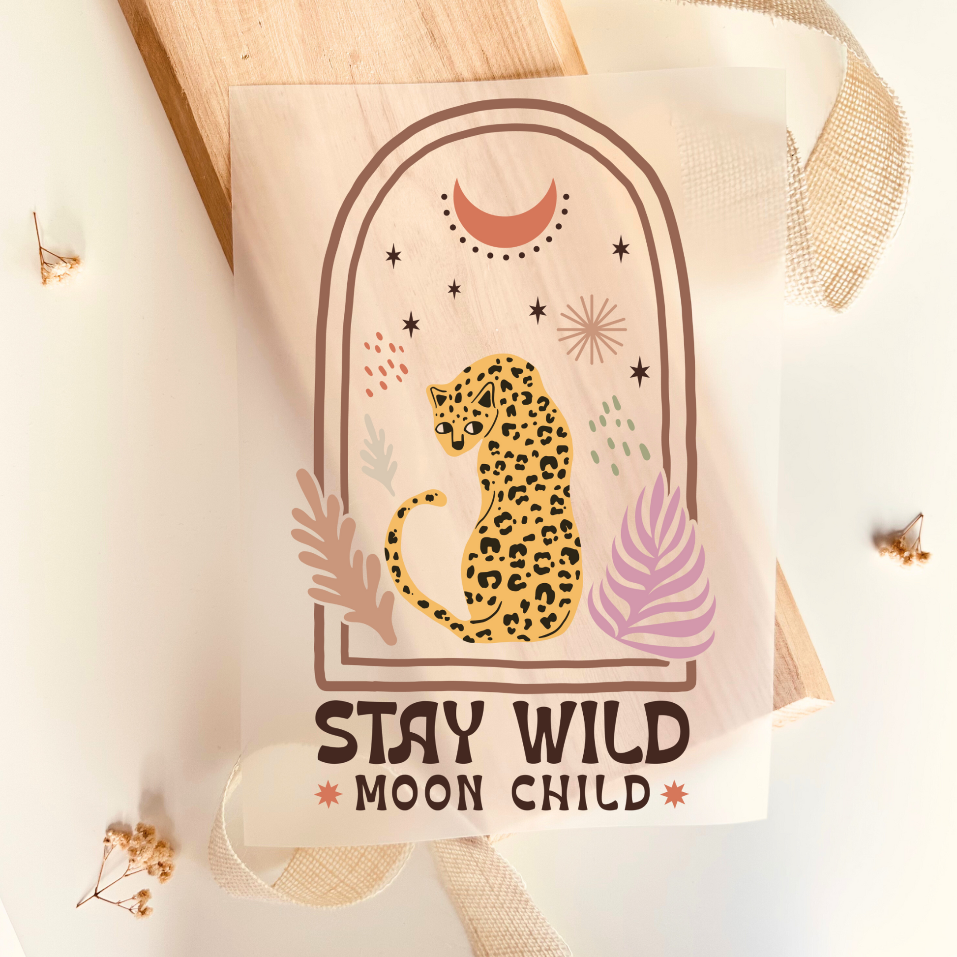 Bügelbild Stay Wild Moon Child Leopard Boho Celestial Pastell